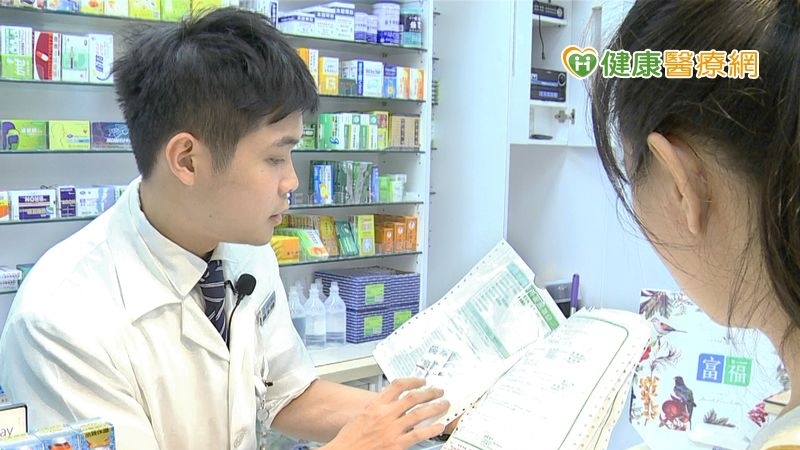 吳思杰藥師表示，腎臟負擔較大的族群，要注意低鉀、低磷、低鈉，蛋白質的攝取量也要注意。