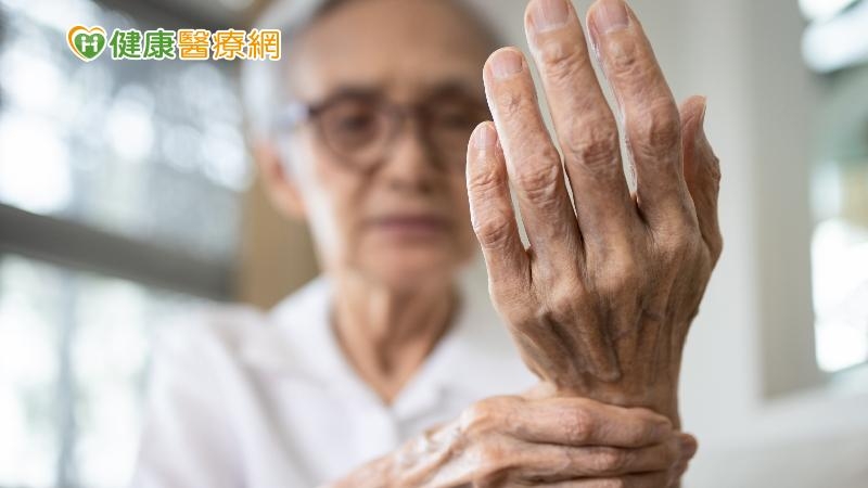 退化性關節炎是全世界最常見的關節炎，影響3億以上人口，而且是最常引起行動不良的原因。最好發的部位是手部，其次是膝關節及髖關節。