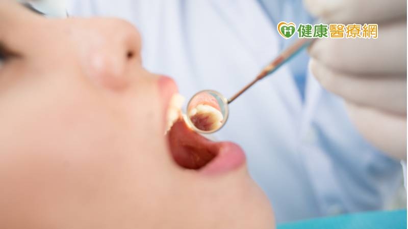 提醒民眾如此疫情過後原本可以治療的癌症可能變成無法治療，如查覺身體有異常，仍要盡速就醫。