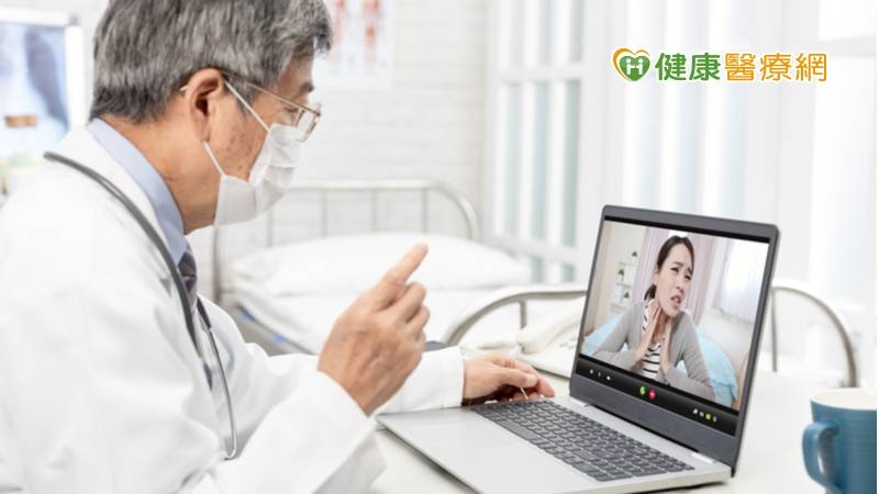 奇美醫學中心中醫部自110年5至6月期間與111年3至4月期間，透過會診視訊治療住院確診病人共56位，經過奇美醫學中心中西醫共同照護，所有病人平安順利出院。