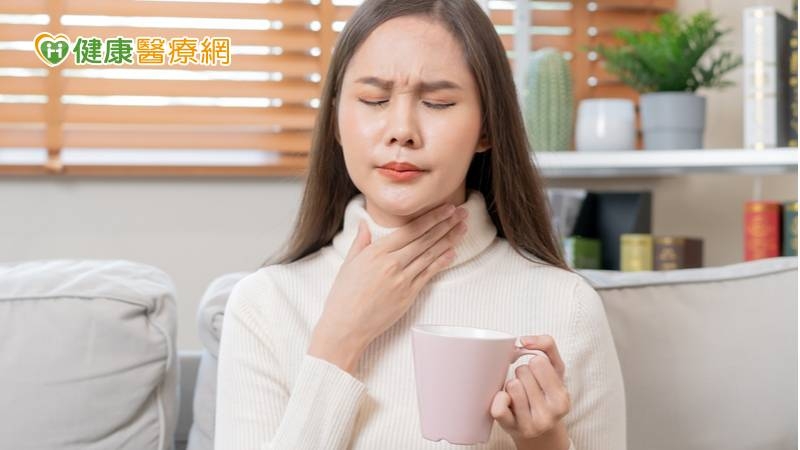 臺北市立聯合醫院亦針對後新冠染疫後常見臨床症狀，研發出針對倦怠、咳喘的「冠後益氣飲」、以及針對頭暈、腦霧的「淨霧方」，可加強改善的效果。