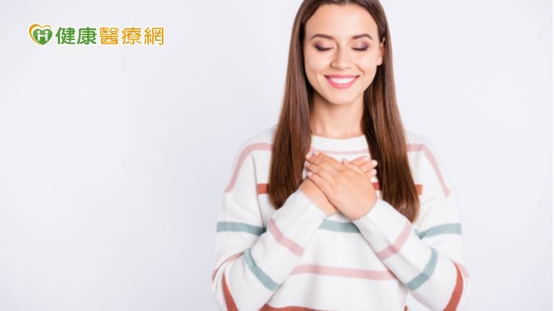 我們要更「固執」的愛自己，更「固執」的對自己感到滿意和稱讚自己。保持輕鬆愉快的心情，可以讓我們走得更遠。