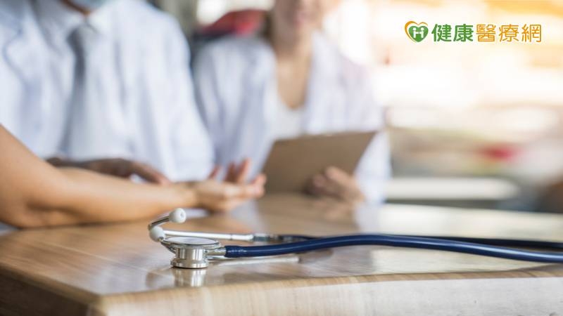 中西合療在癌症等重症治療、病人開刀後復原、過敏性疾病等都有不錯的效果。