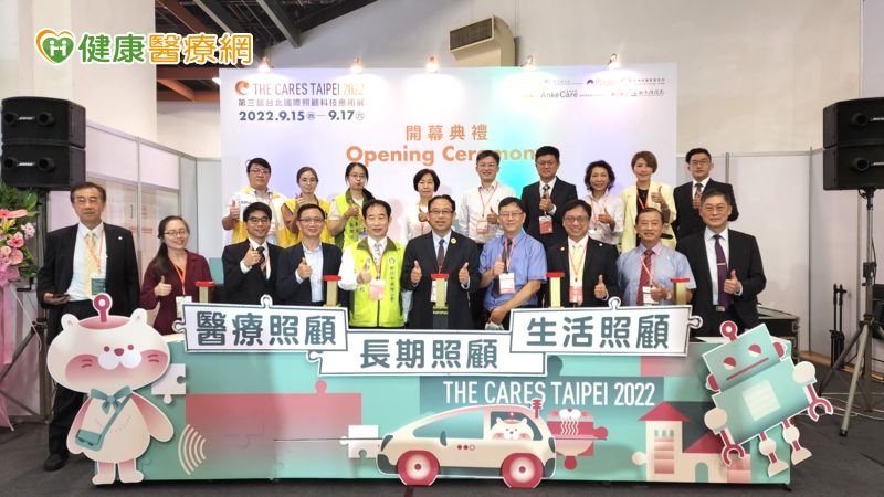 CBIA擁有50位醫藥產業及學界顧問，與國內大型科專法人單位積極合作，專業團隊的即時掌握產業趨勢脈絡，並舉辦多場國際級論壇及跨海媒合活動，整合產官學能量