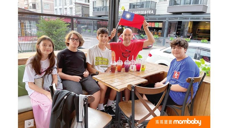 吳鳳認為，暑假最重要的是給孩子留下回憶與娛樂。