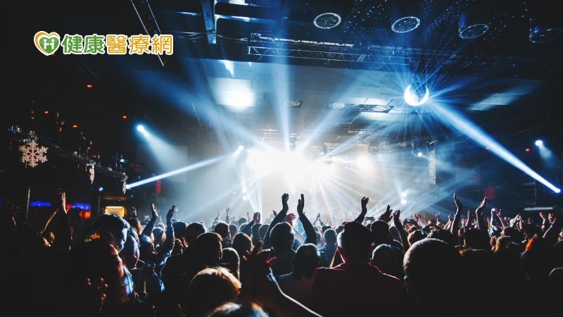 國內對於大型活動設計規劃、流程動線、場地管理、緊急救護均有相關規定，提醒主辦單位、當地政府及民眾都應事先對活動有充分瞭解，才能確保安全性。