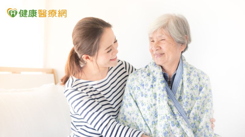 「剩半年可活」 七旬婦晚期胰臟癌藉二合一化療突破魔咒