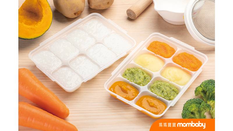 在製作副食品時，應就嬰兒現階段的生理發展來料理適合的質地。