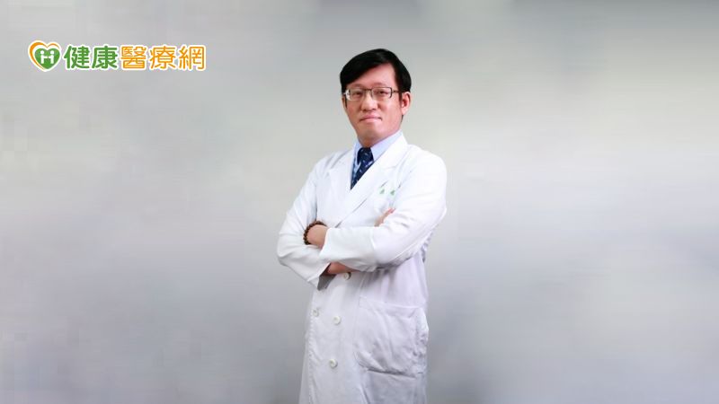 台北榮總過敏免疫風濕科主任陳明翰醫師（圖／健康醫療網提供）