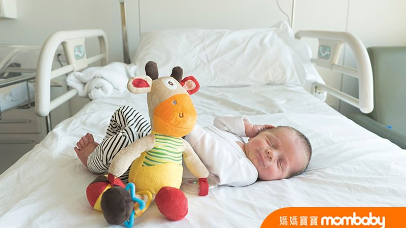 小孩住院時，爸爸媽媽最辛苦了，祝福各位小朋友能夠趕快出院，早日康復！