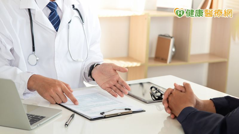 114年春節期間看診訊息， 民眾若有相關問題可查詢醫院官網公告 ( www.westgarden.com.tw ) 或洽醫院總機(02)2307-6968，謝謝。