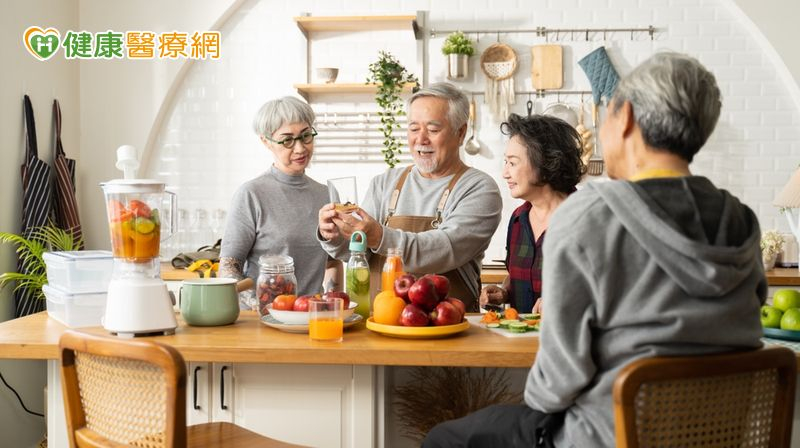 當照顧者需要休息或短暫喘息時，可撥打長照專線1966，經照管專員評估被照顧者失能等級達二級以上者，即可申請使用喘息服務。