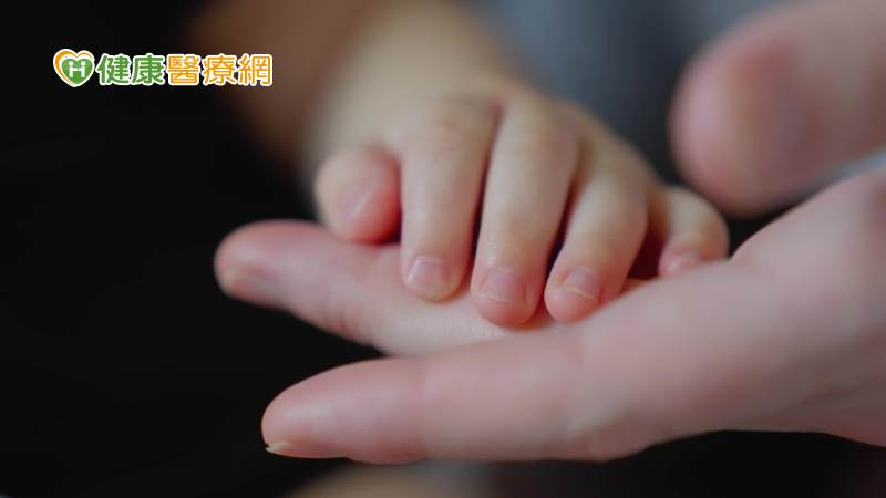 伊科病毒感染特別容易發生在新生兒、小嬰兒，而且容易引發重症。
