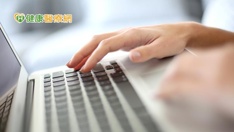 為了幫助民眾了解最新癌症數據，國健署將常用統計數據製作成「癌症登記線上互動查詢系統」方便民眾查詢使用。