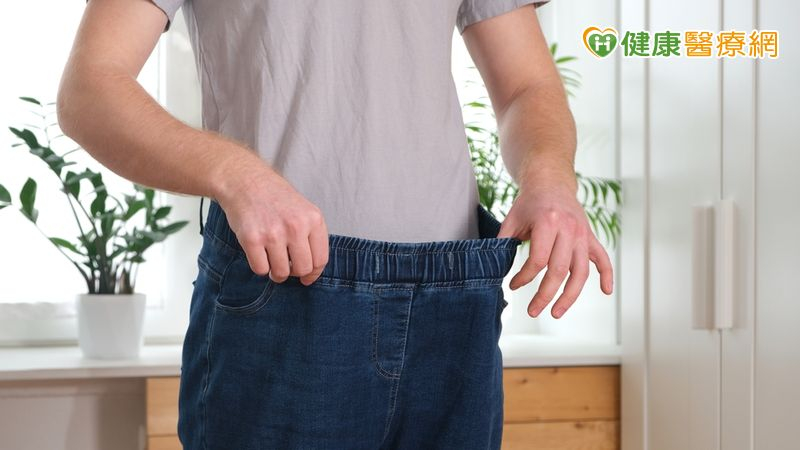 世界衛生組織（WHO）已將肥胖列為一種疾病，若不積極控制，可能對健康造成嚴重影響，甚至縮短6至7年的壽命。