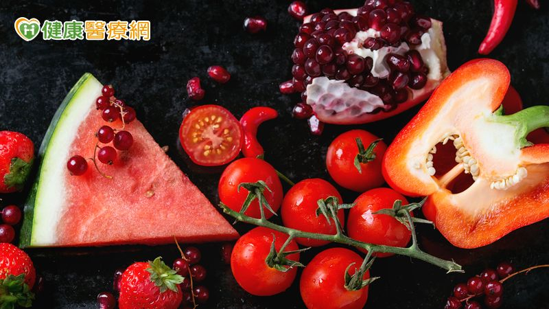 中醫認為「春養肝，夏護心，秋養肺，冬補腎，四季養脾胃」。