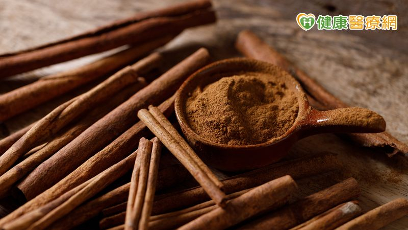 美國一項最新研究指出，肉桂中的成分可能干擾藥物代謝，過量攝取可能與藥物產生交互作用、影響健康。