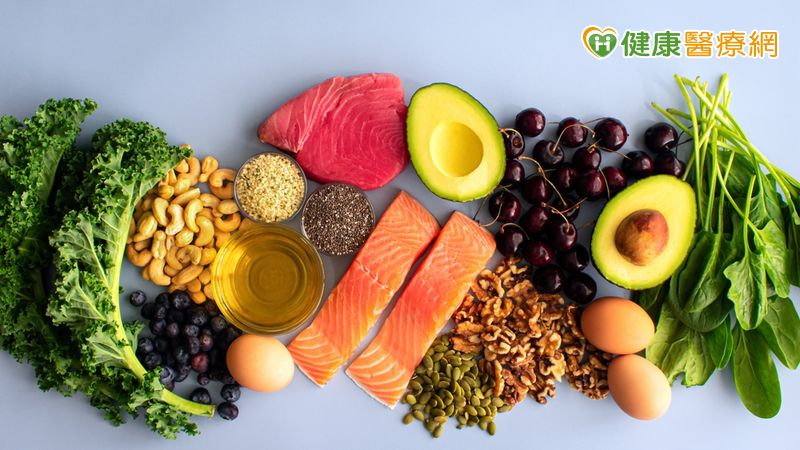 飲食方面也能一併配合調整，避開促發因子、增加有益食材攝取，就能讓整體調理事半功倍。