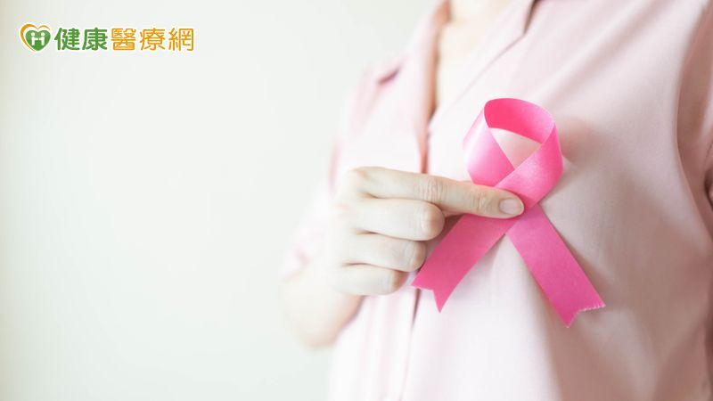 乳癌的復發與轉移常經由血液或淋巴結擴散，因此以往普遍認為，只要沒有淋巴轉移，就代表惡性度較低、較安全。