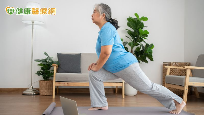 游能俊醫師指出，糖胖症的「胖」不限於外觀看起來肥胖，還要看體內的胰島素和脂肪量。胰島素除了調節血糖外，還與脂肪代謝密切相關