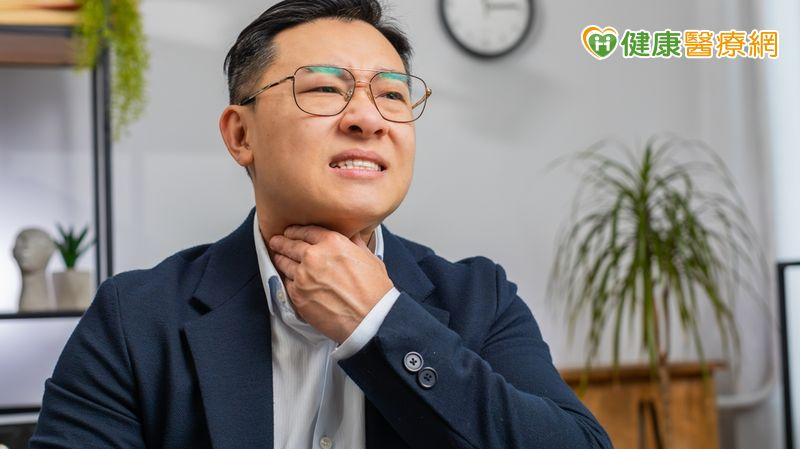 口腔癌篩檢益處良多，早期發現亦有較佳的存活率，研究指出第0期、第1期之5年存活率可達70%至80%以上，定期接受口腔黏膜檢查，可降低26%的口腔癌死亡風險。