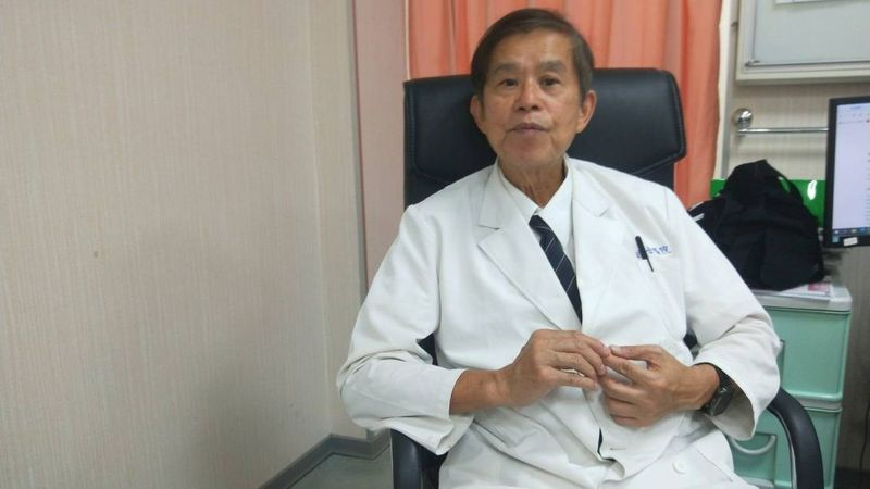 郭綜合醫院婦產部主任李耀泰表示，生活型態的改善有助增加長壽蛋白（Klotho），降低疾病風險。(郭綜合醫院提供∕記者王勗∕台南報導)