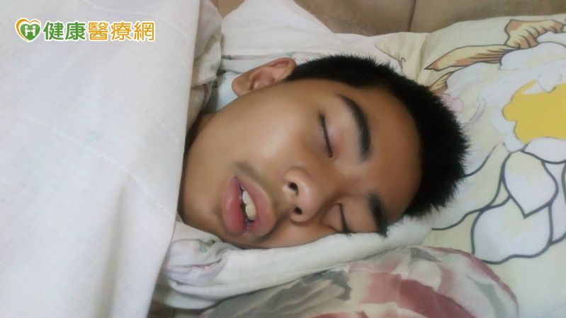 8d83f49c5b3fbd6438cd101280971801 l