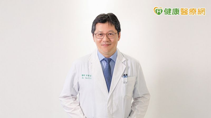 中國醫藥大學附設醫院神經免疫暨基因疾病科郭育呈主任，呼籲及早接受運動功能評估。