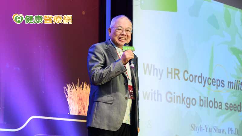 成功大學前化學系主任、生科所前所長蕭世裕博士