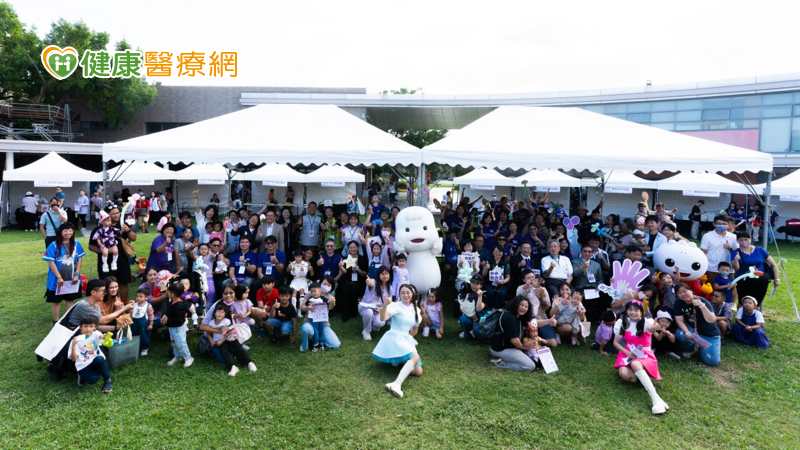 20ad575848c2db8d8a17406fa3e8dde8