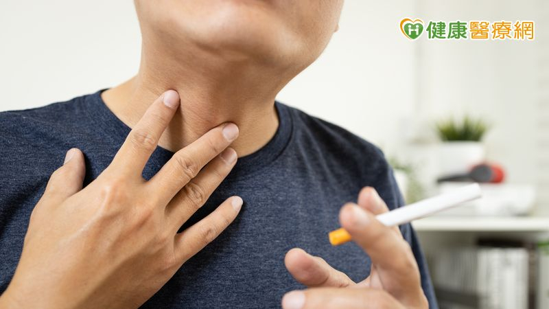 每天抽40支菸!70歲男「咳嗽、痰多」竟是肺阻塞 醫揭4大警訊 293919543d07cb8eab9ae5310dba8e99 l
