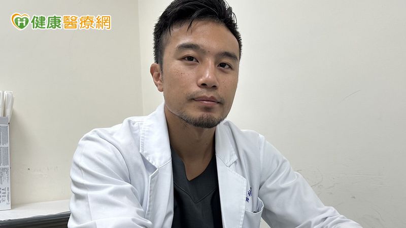 久坐久站族注意!嚴重靜脈曲張恐致潰瘍 及早治療助恢復步行 39ee82458cd9fae9ad817e278342ad47