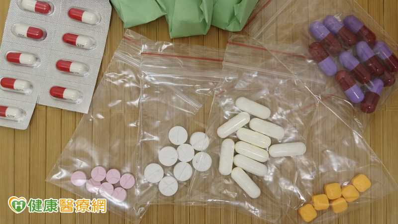 藥留意1／7旬翁突意識模糊送急診！不是中風惹禍　專家籲4原則