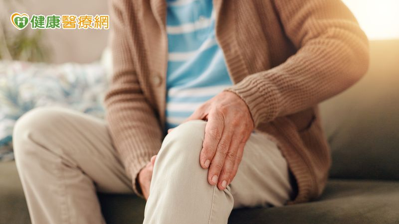早上關節僵硬超「這時數」要警惕！類風濕性關節炎與一般發炎如何區分？