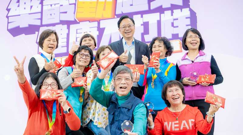 桃園市長張善政出席「2025桃園市長者圓夢計畫」成果發表會。圖：市府提供