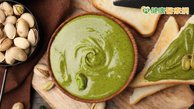 李婉萍營養師提醒，開心果膳食纖維含量較高，易刺激腸胃，腸胃敏感或腸躁症患者應適量食用。