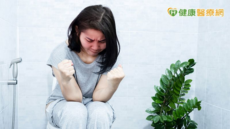 長期便秘恐影響婦科健康？醫師談子宮肌瘤與腸道的關係