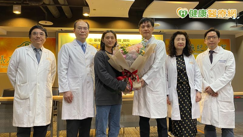 2旬女看不清竟是「角膜變形」！醫：圓錐角膜恐釀失明　高風險群「勿揉眼」