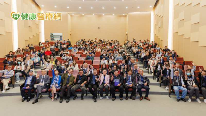 2026 TIOS 的順利落幕，不只是一次成功的國際交流，也反映出台灣驗光師在國際專業交流中的參與度逐步提升。