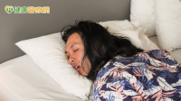 睡覺流口水擦掉就好？醫：警惕身體警訊　恐與睡眠障礙或胃食道逆流等有關