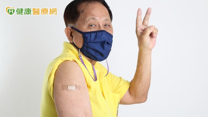 提升免疫保護力!新冠疫苗接種政策調整 高風險族群可追加第2劑 提升免疫保護力!新冠疫苗接種政策調整 高風險族群可追加第2劑