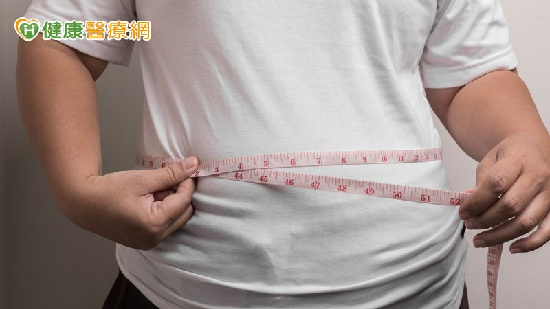 台灣肥胖治療指引重大改版！下修門檻提早介入
