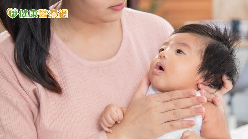 未滿1歲女嬰確診百日咳！疾管署示警：咳到吐別輕忽