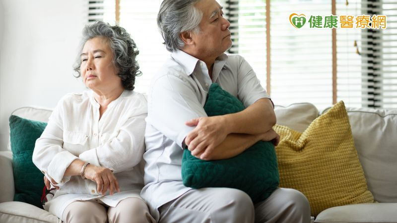 「失智症」衝擊家人！心理師：須了解認知退化與症狀