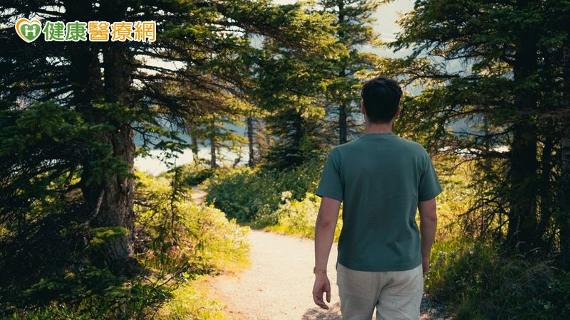 冥想不只是靜坐！專家揭真正意義　走路也能練習冥想
