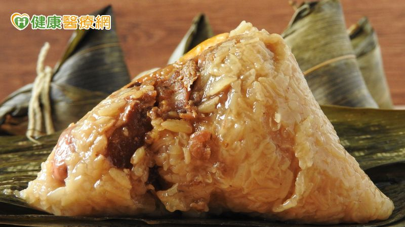 膽結石病患連日吃粽子引發腹痛　醫示警：恐誘發急性膽管炎