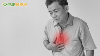 檢查沒潰瘍！50歲男左上腹悶痛半年竟是胃腸道基質瘤　醫解治療重點