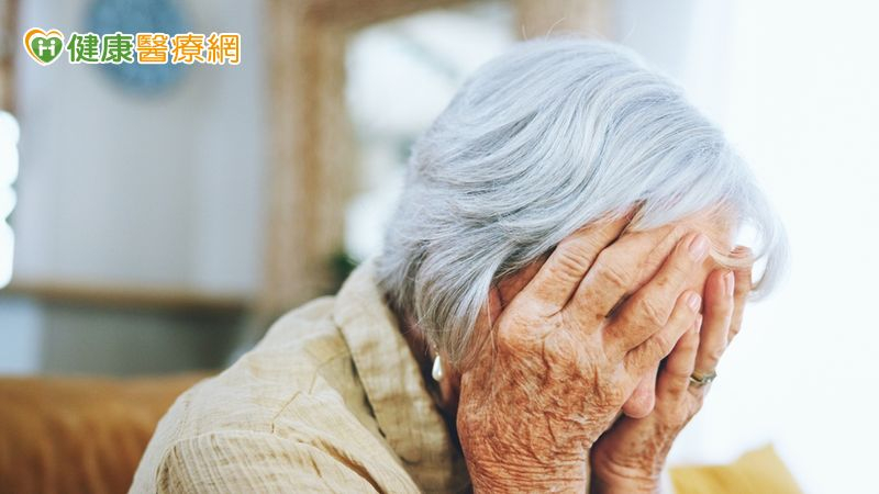 8旬婦長期服抗凝血藥仍中風 心臟藏4公分巨大血栓、一度誤認腫瘤 8旬婦長期服抗凝血藥仍中風 心臟藏4公分巨大血栓、一度誤認腫瘤