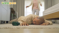 突手腳沒力別「躺著等等看」！醫籲出現FAST快就醫　捨近求遠恐誤搶救