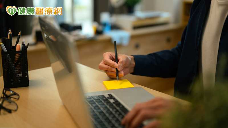 凡事求滿分反而更累？專家揭完美主義和高成就的差別　7招調整心態